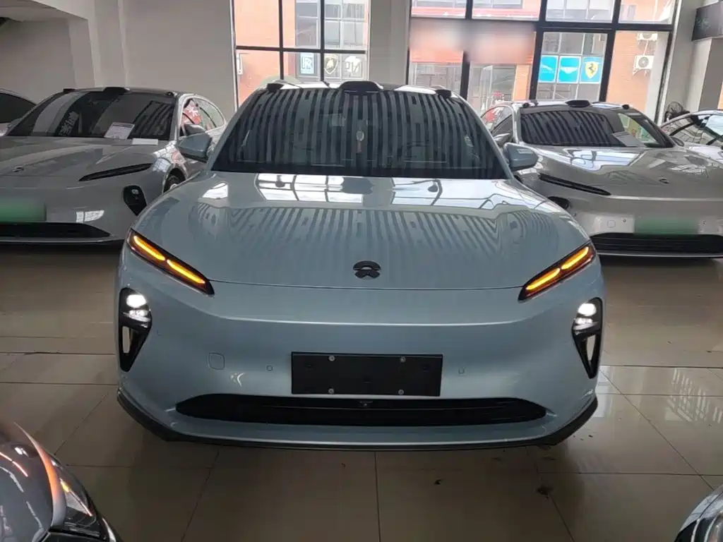 NIO ET5T — миниатюра 3