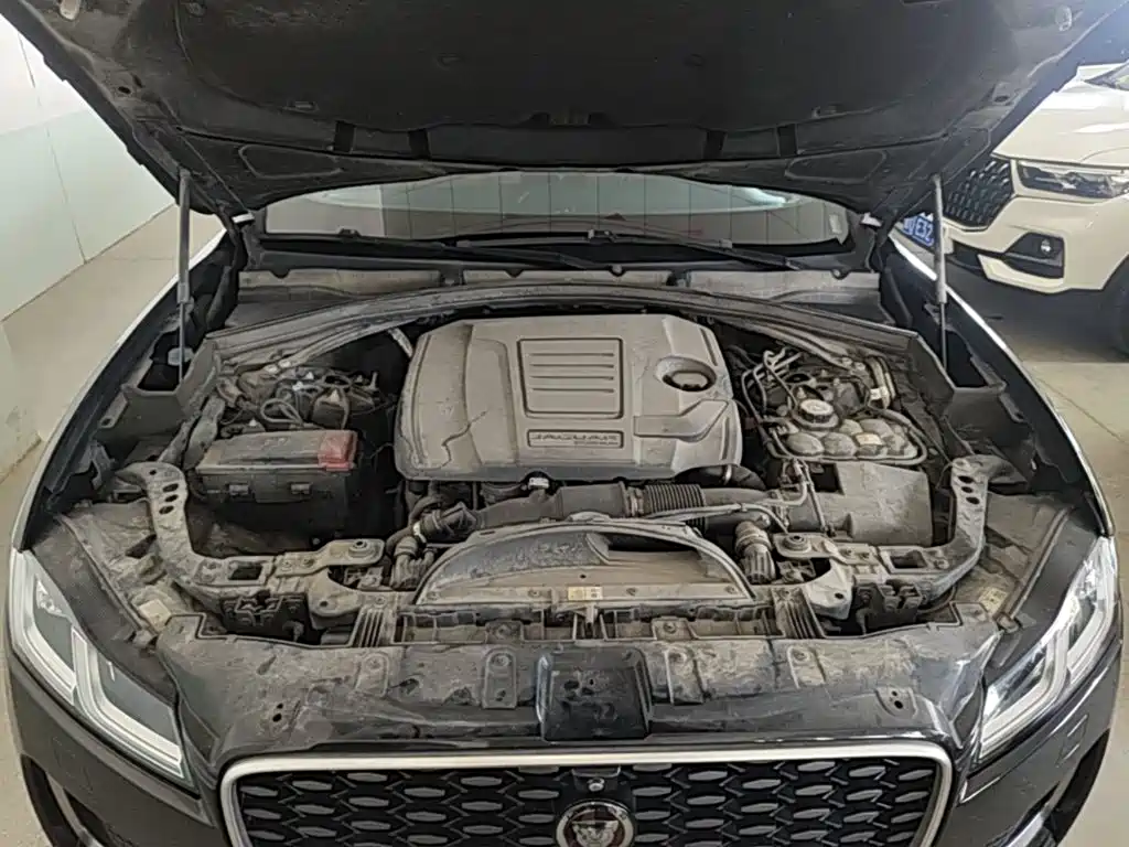 Jaguar F-PACE — миниатюра 20
