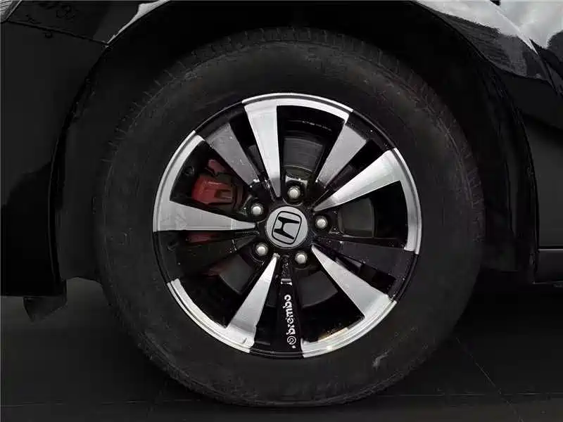 Honda Accord — миниатюра 14