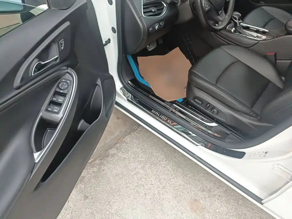 Chevrolet Malibu XL — миниатюра 16