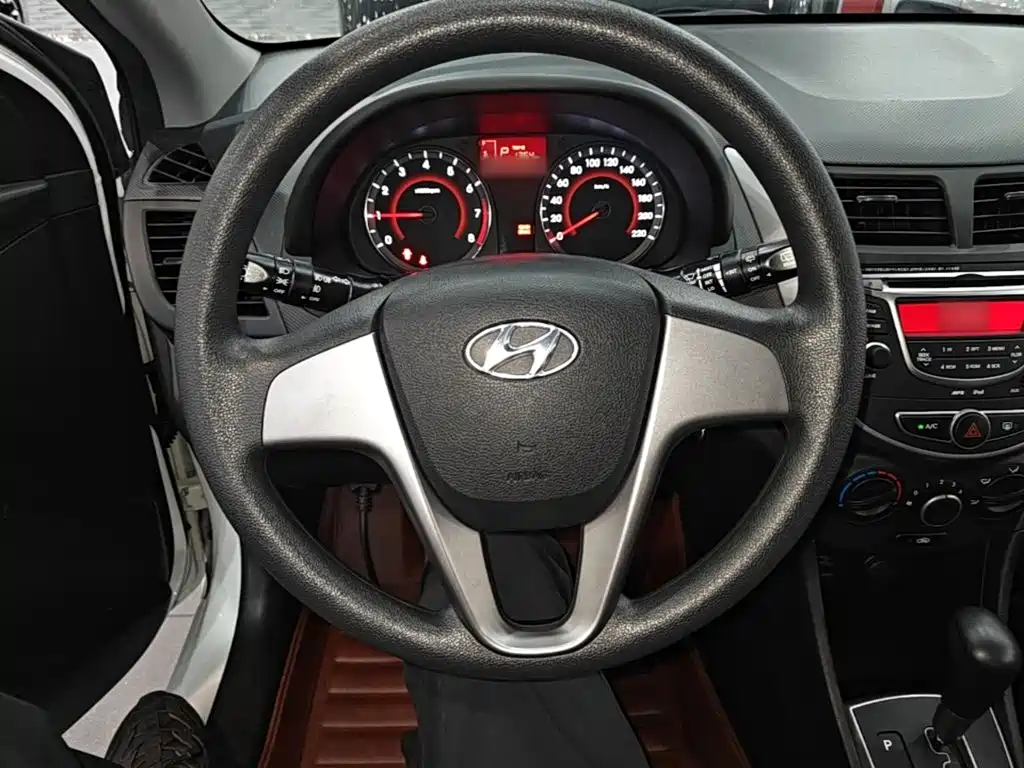 Hyundai Ruiyi — миниатюра 11