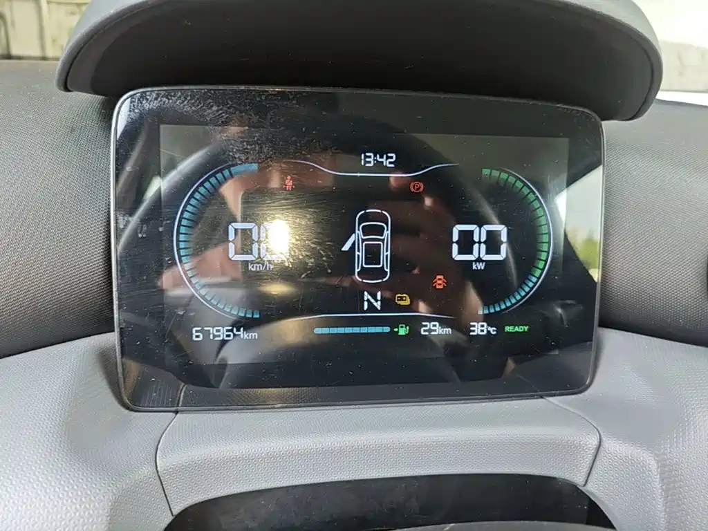 Leapmotor Leapmotor T03 — миниатюра 12