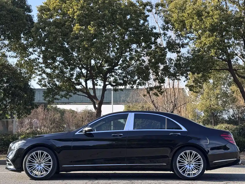 MERCEDES-BENZ S CLASS