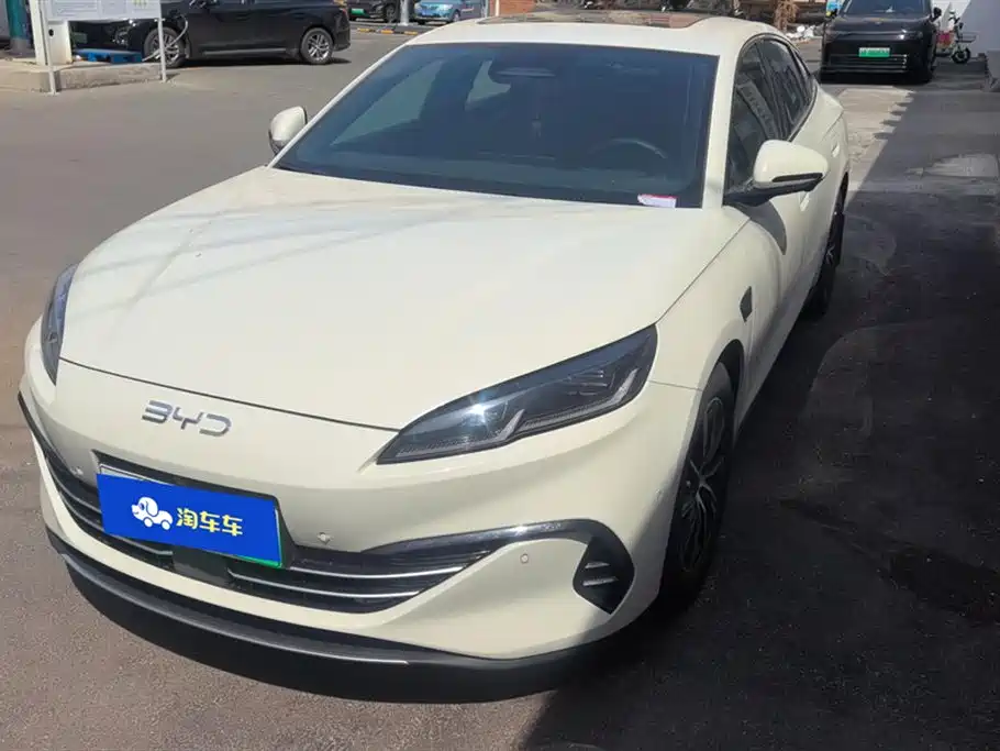 Byd 海豹06 DM-i旅行版 2025