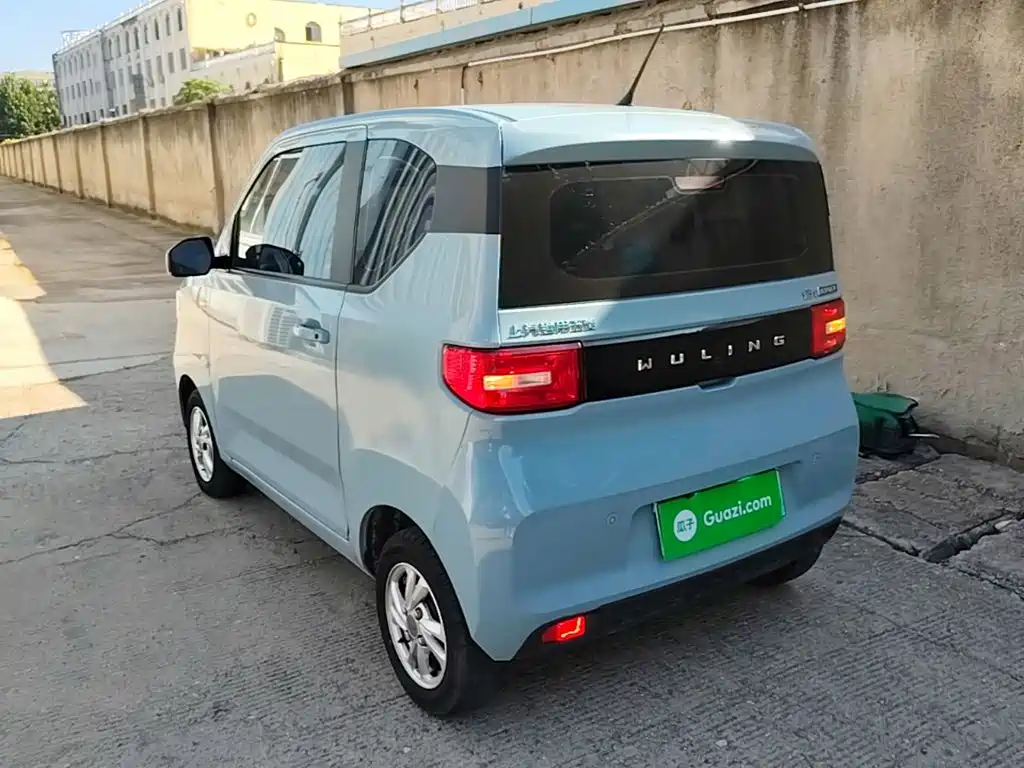 Wuling MINIEV — миниатюра 5