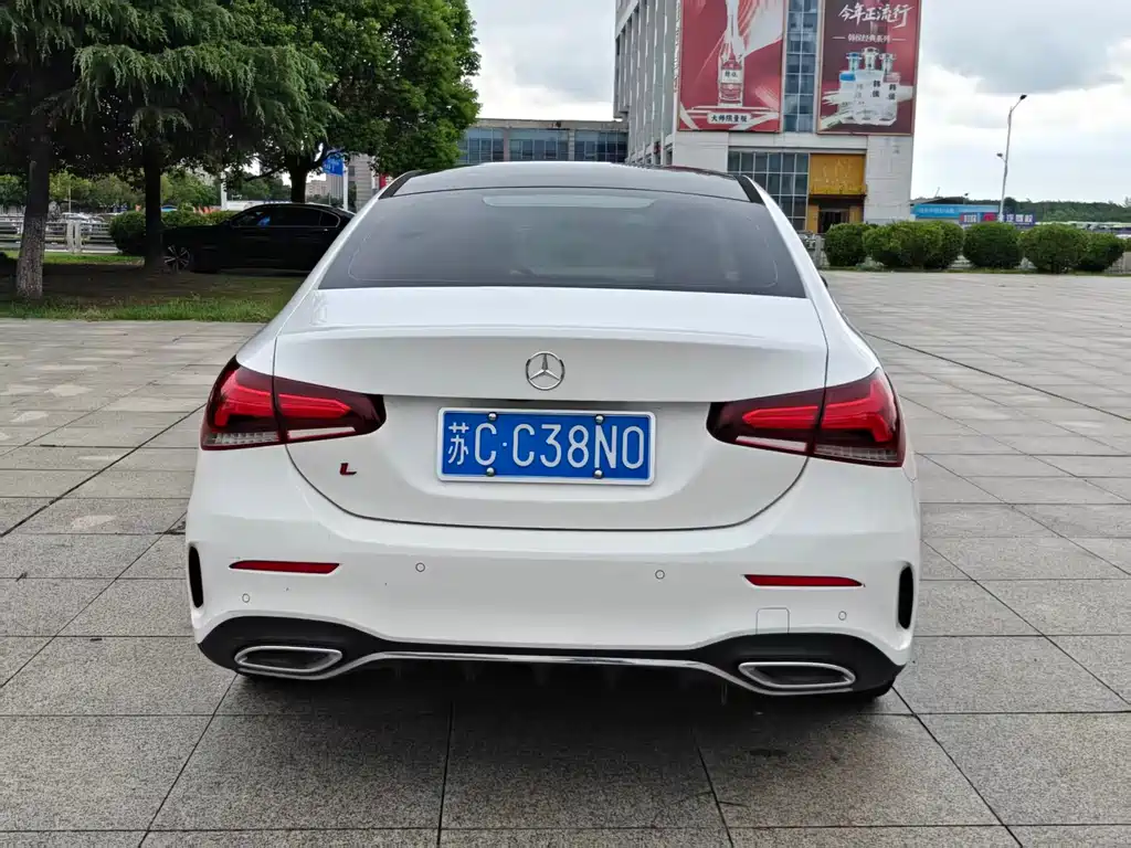 Mercedes-Benz A-Class — миниатюра 8
