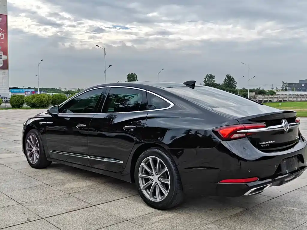 Buick LaCrosse — миниатюра 9