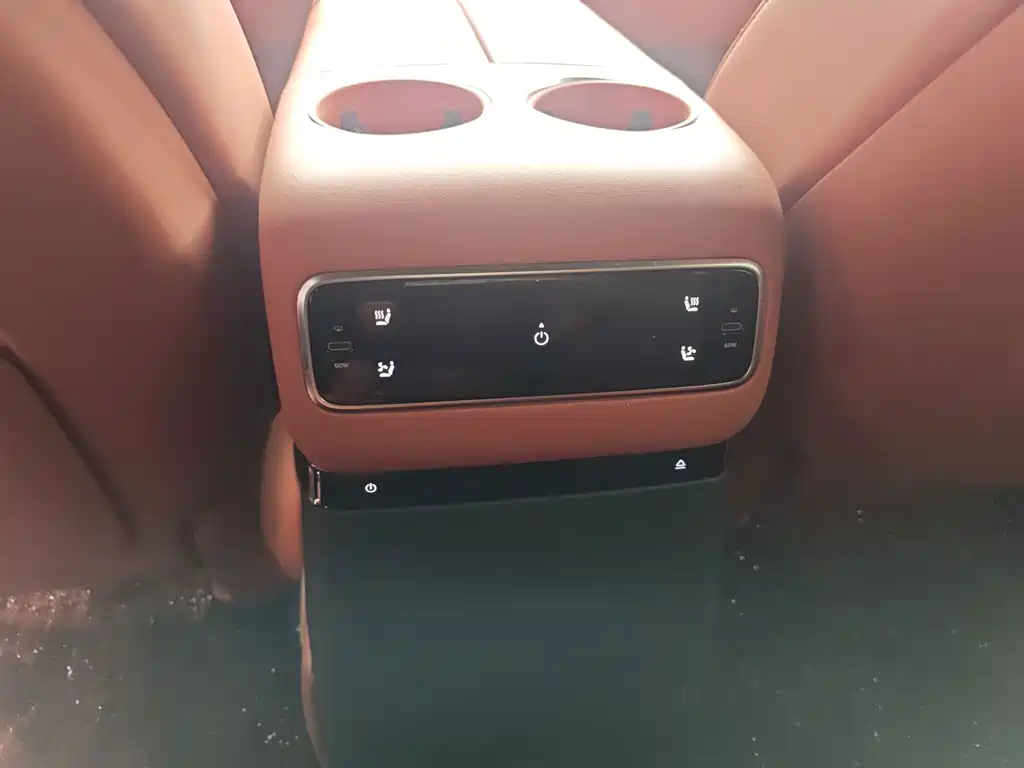 Li Auto Li L9 — миниатюра 7