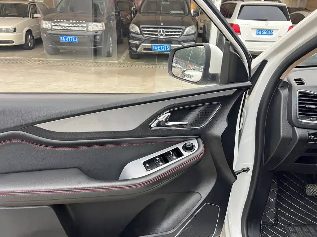 Baojun 560 — миниатюра 6