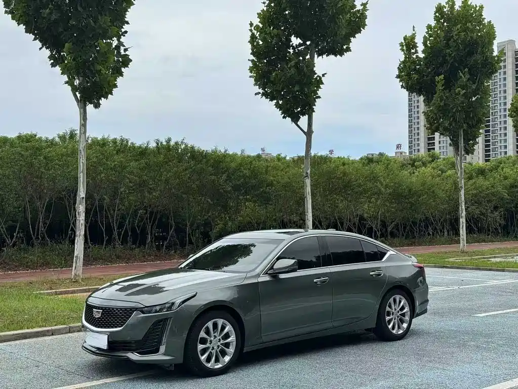 Cadillac CT5 2023