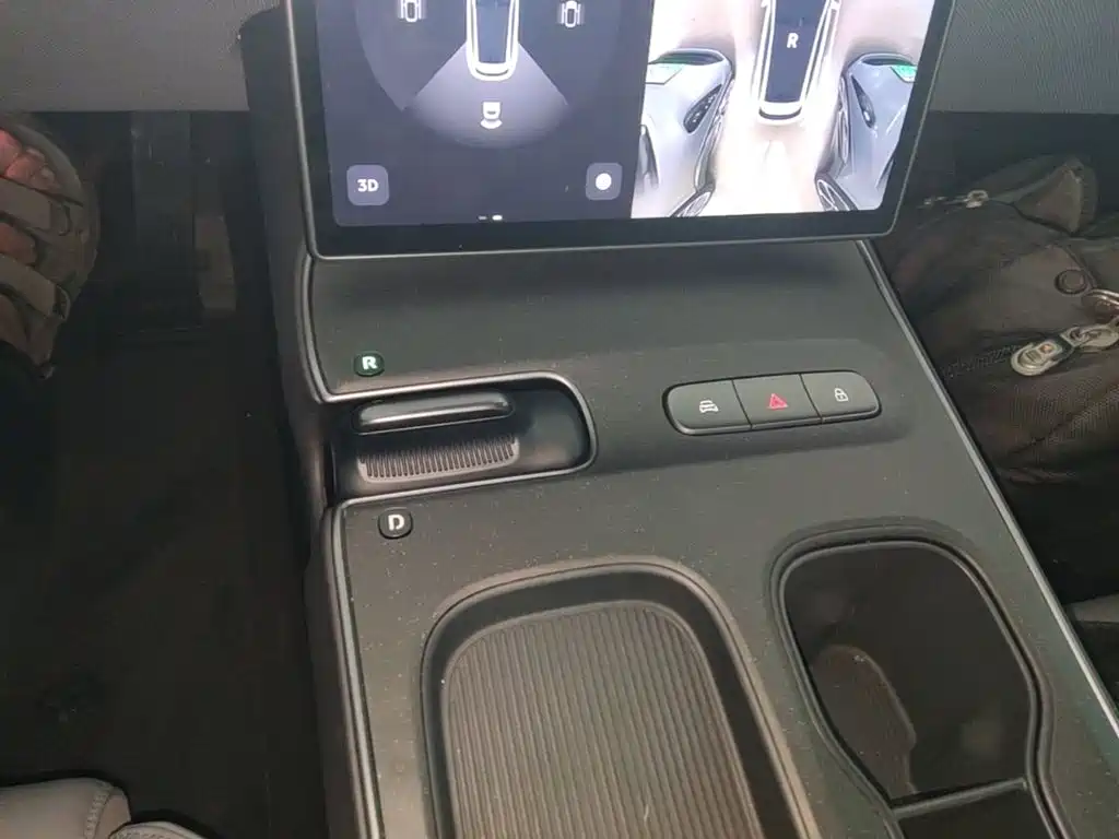 NIO ET5T — миниатюра 14