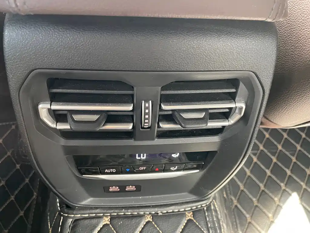 BMW 3 Series — миниатюра 13