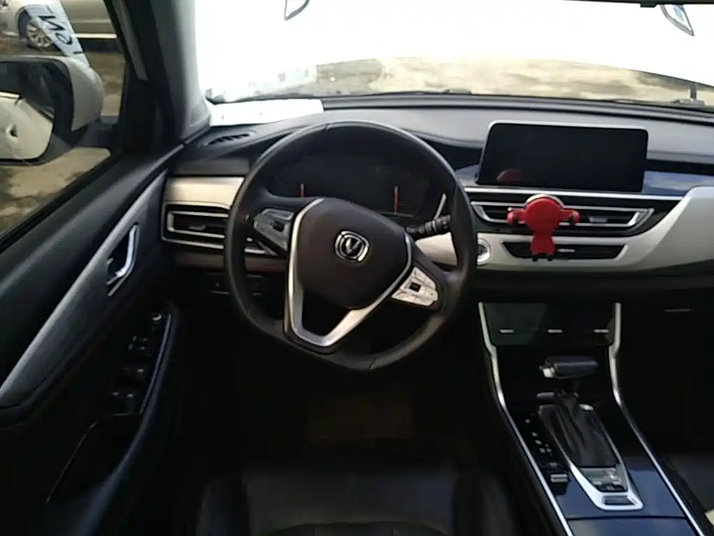 Changan CS75 — миниатюра 11