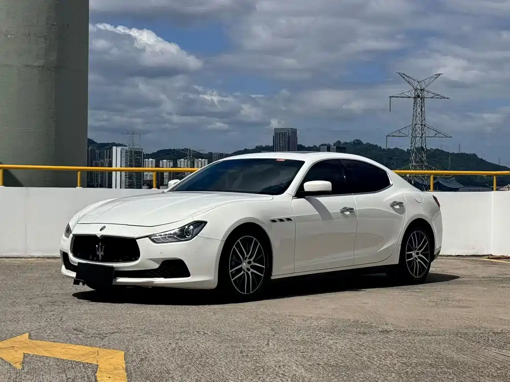 Maserati Ghibli