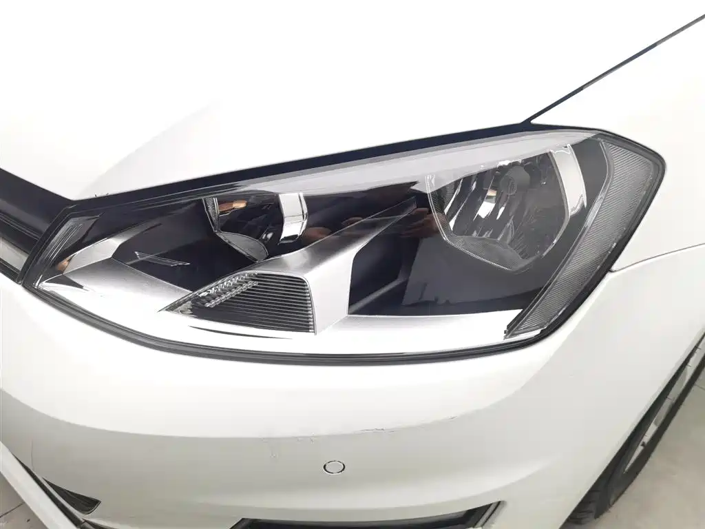 Volkswagen Golf 2017 1.6L AT Comfort