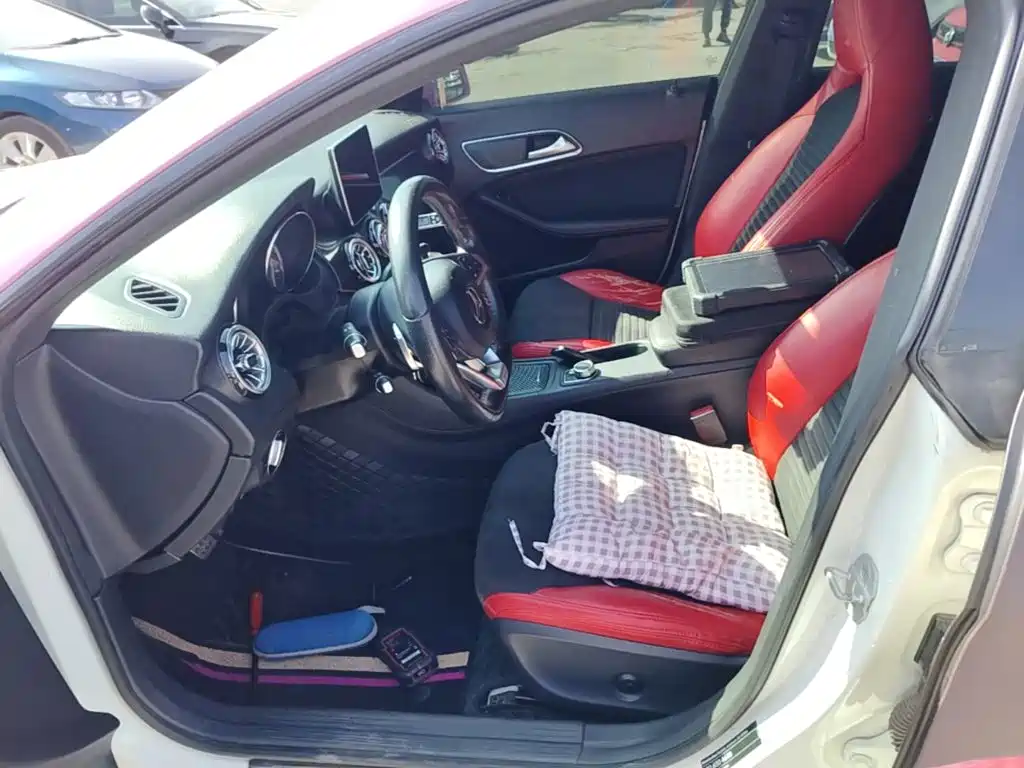 Mercedes-Benz CLA (Import) — миниатюра 15