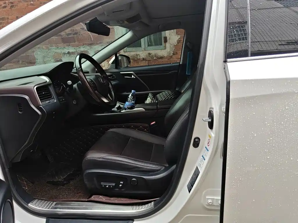 Lexus RX — миниатюра 8