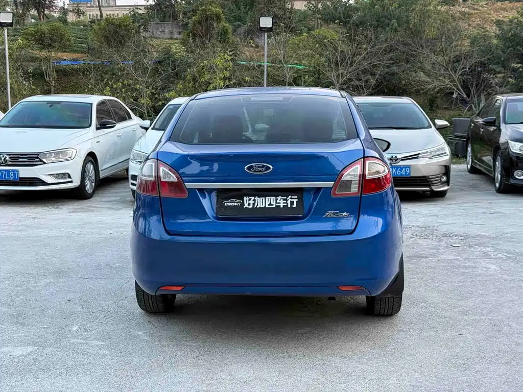 Ford Fiesta — миниатюра 8