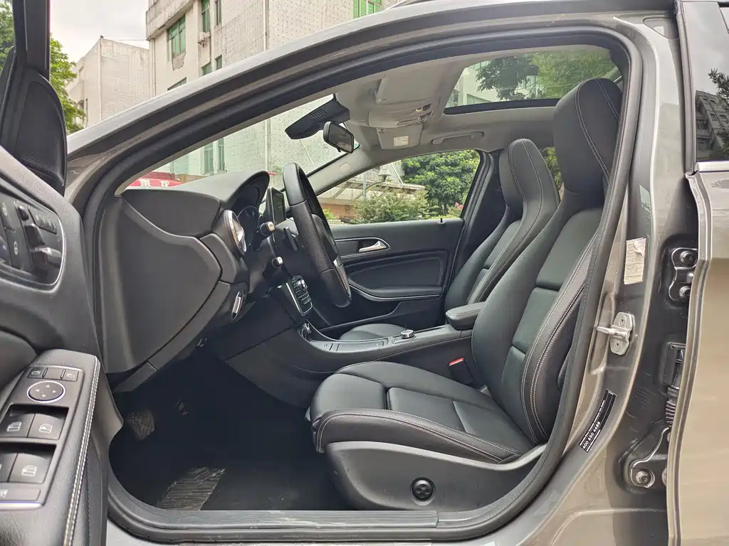 Mercedes-Benz GLA — миниатюра 7