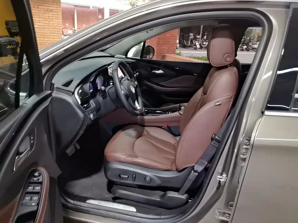 Buick Envision Plus — миниатюра 8