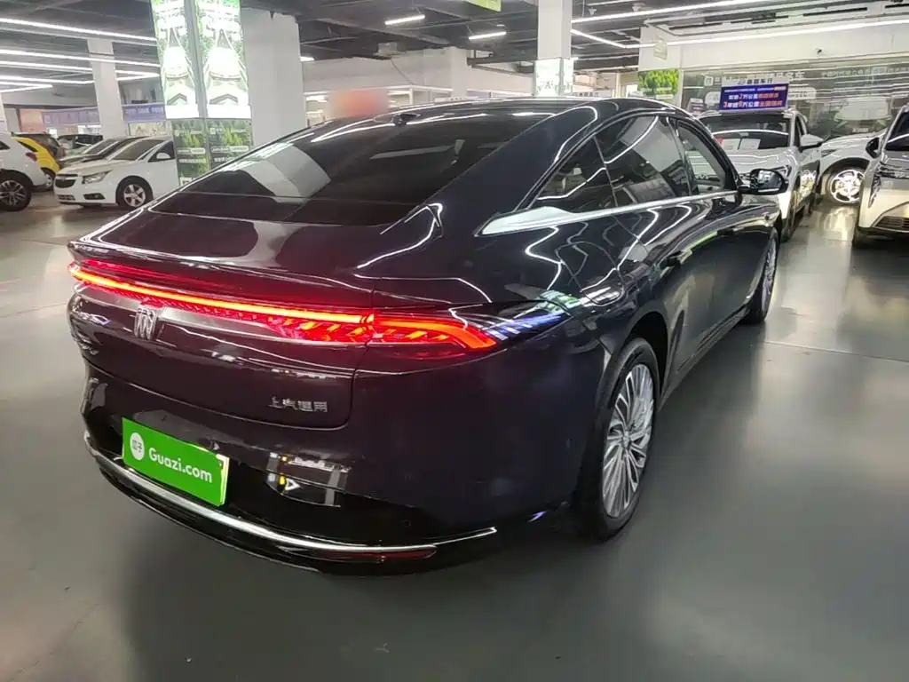 Buick Electra L7 — миниатюра 7