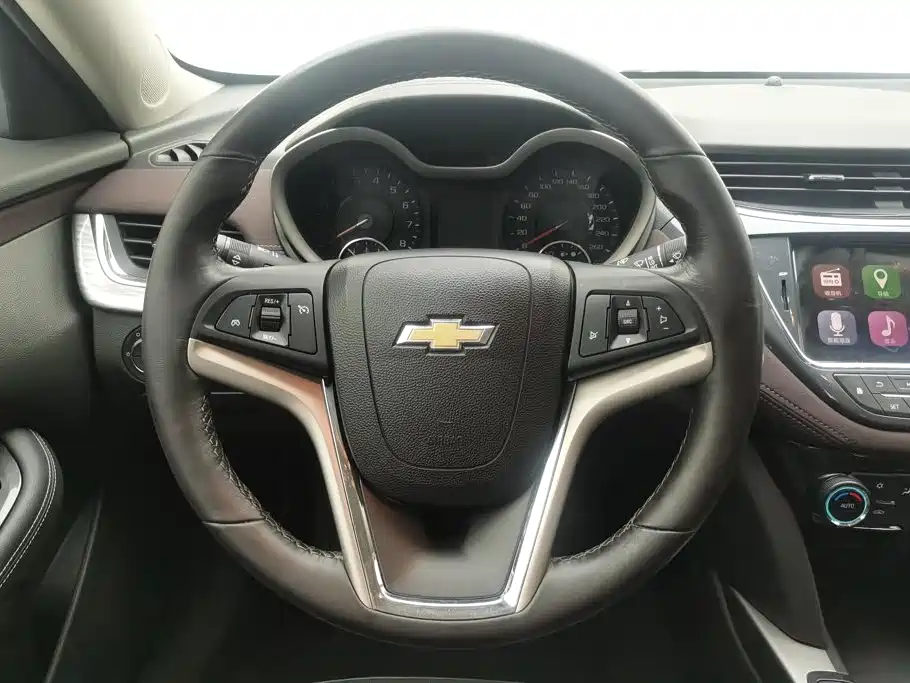 Chevrolet Malibu — миниатюра 15