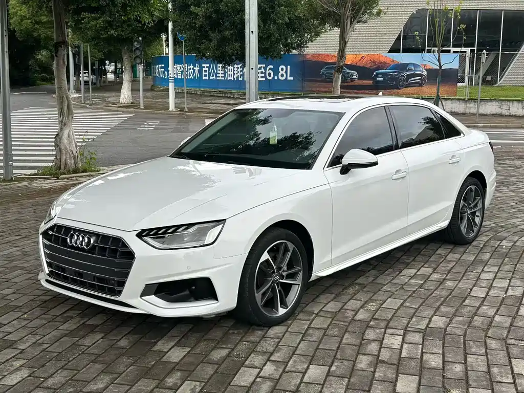 Купить Audi A4L