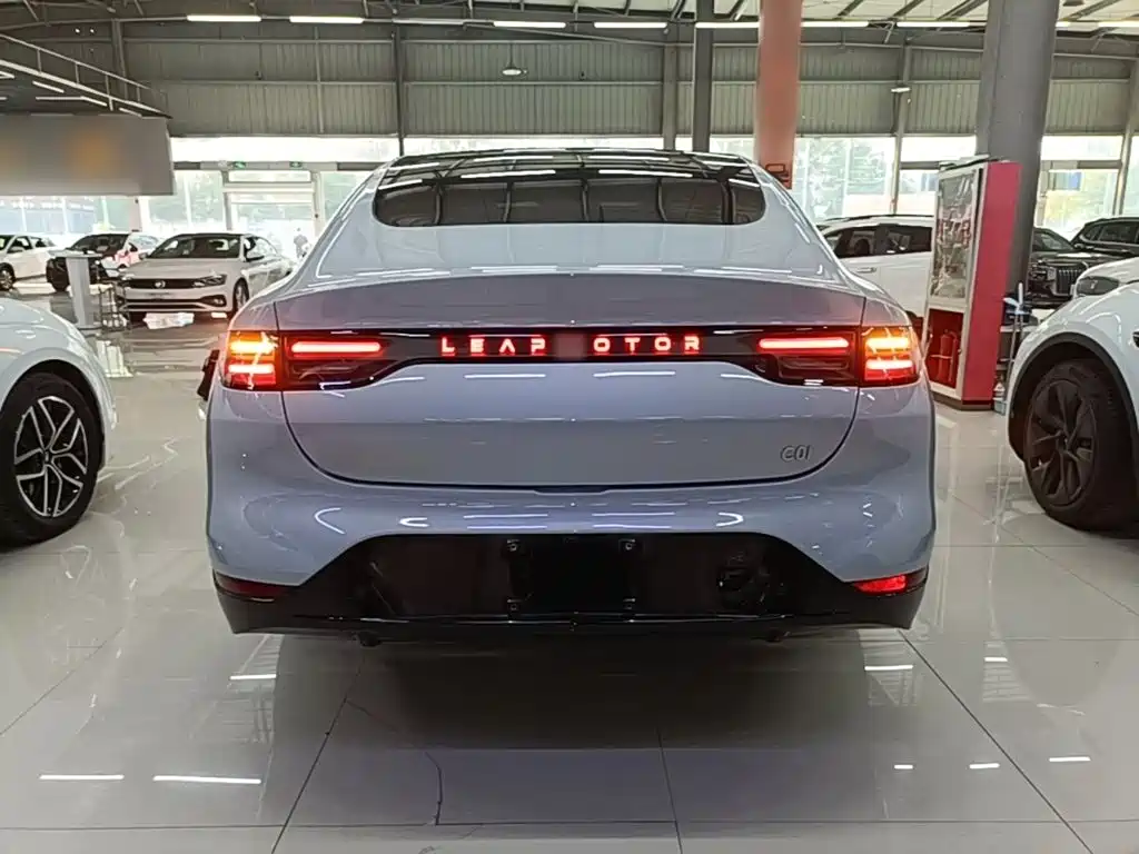 Leapmotor Leapmotor C01 — миниатюра 6