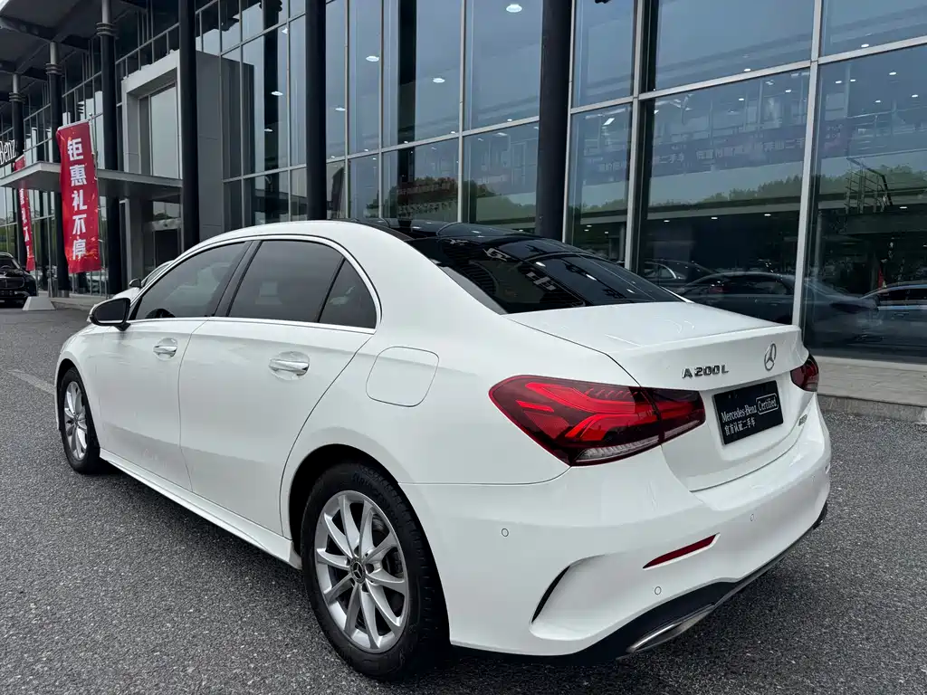 Mercedes-Benz A-Class — миниатюра 4