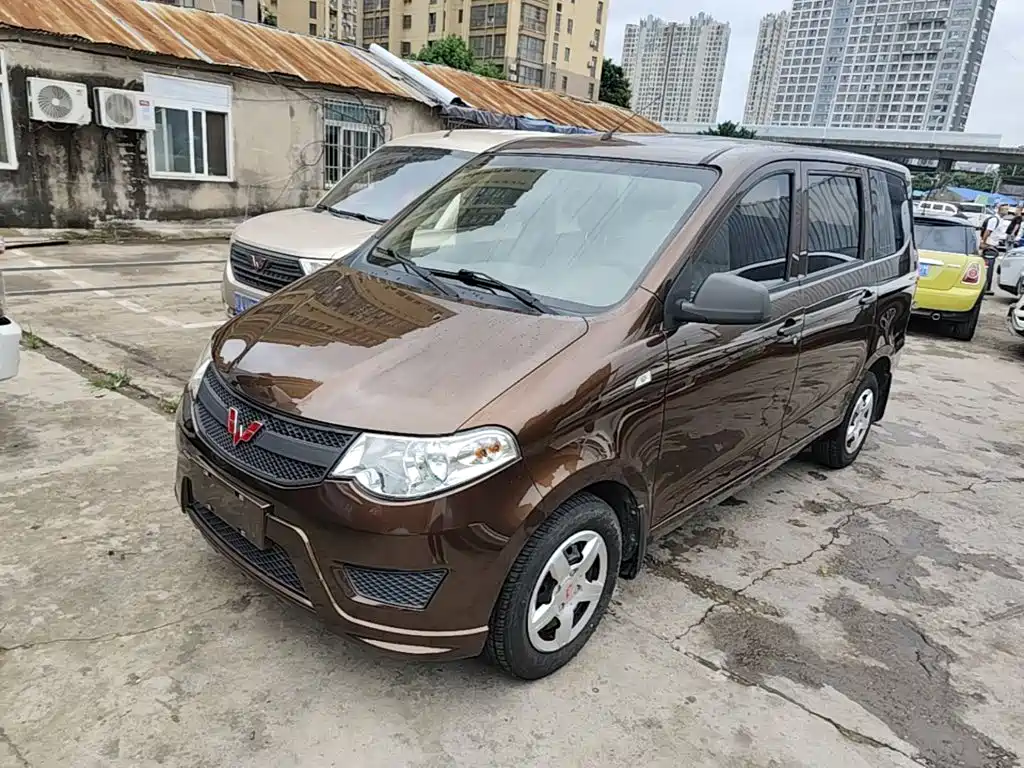 Wuling Hongguang — миниатюра 2