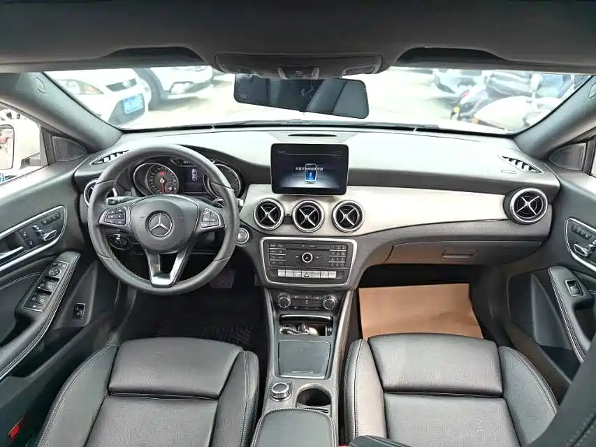 Mercedes-Benz CLA (Import) — миниатюра 4