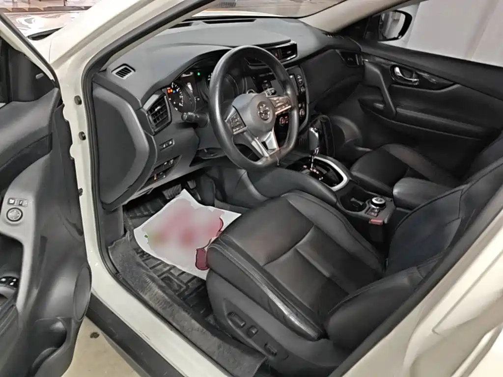 Nissan X-Trail — миниатюра 16