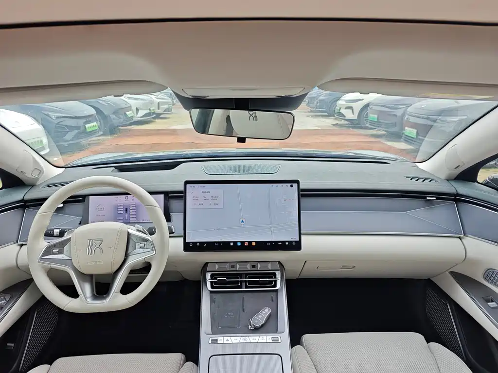 BYD Han L — миниатюра 4
