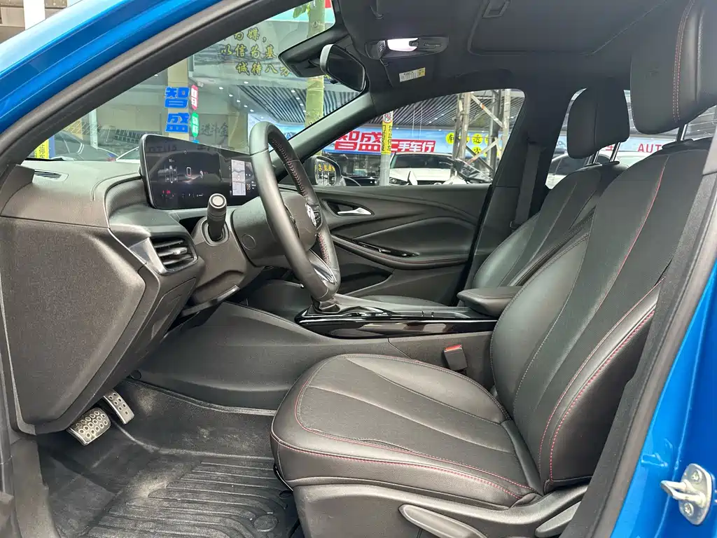 Buick Verano — миниатюра 5