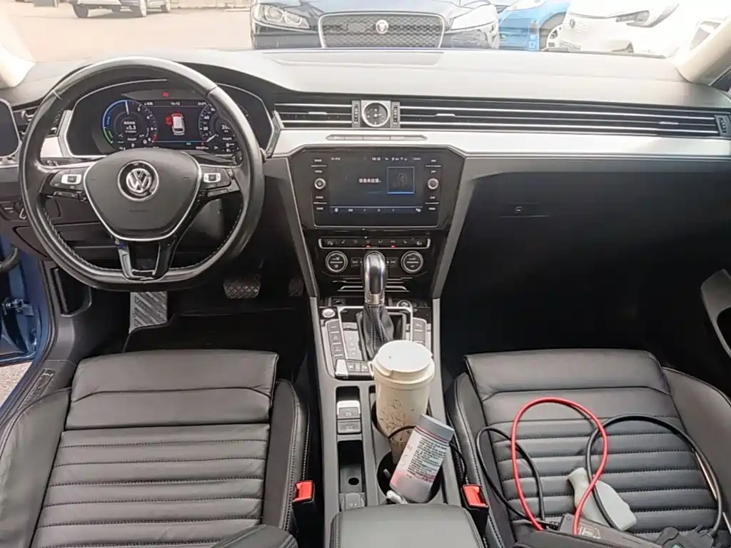 Volkswagen Viloran New Energy — миниатюра 10