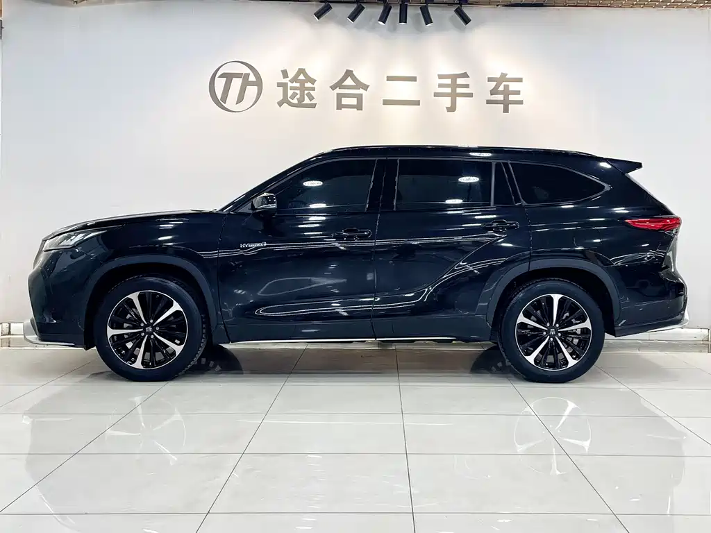 Toyota Crown Kluger 2021 2.5L HEV Elite