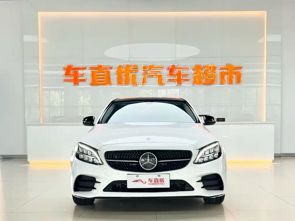 Mercedes-Benz C-Class — миниатюра 3