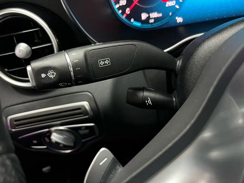 Mercedes-Benz C-Class — миниатюра 22