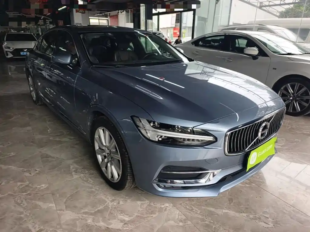 Volvo S90 — миниатюра 4
