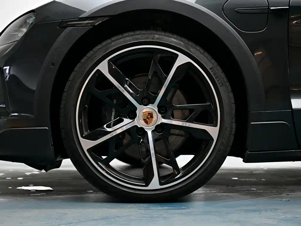 Porsche Taycan 2025 Taycan 4 Cross Turismo