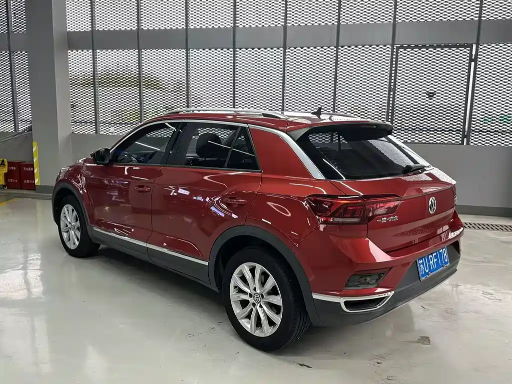 Volkswagen T-Roc — миниатюра 6