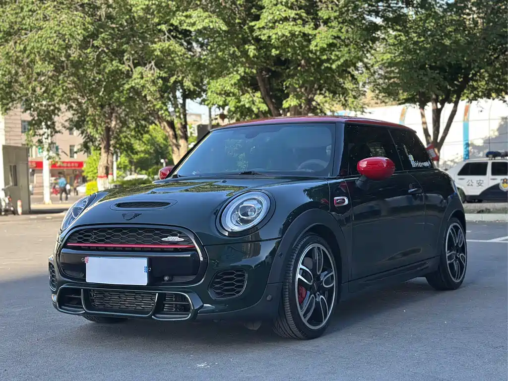 Mini Mini JCW 2021