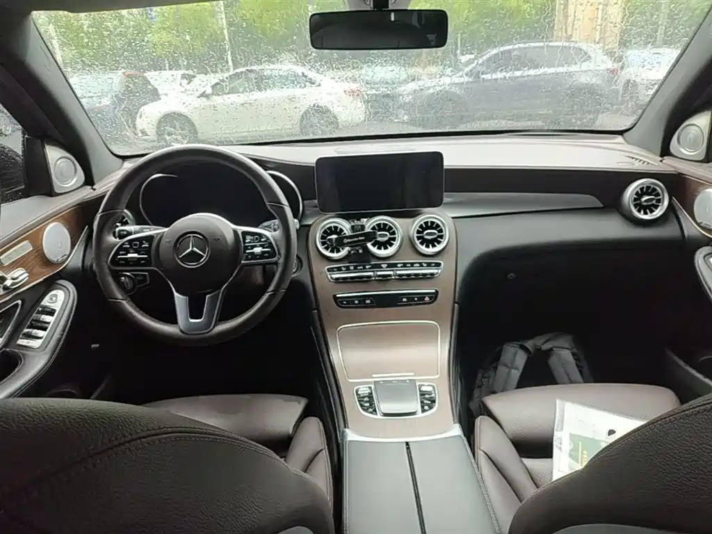 Mercedes-Benz GLC 2022 GLC 260 L 4MATIC Luxury