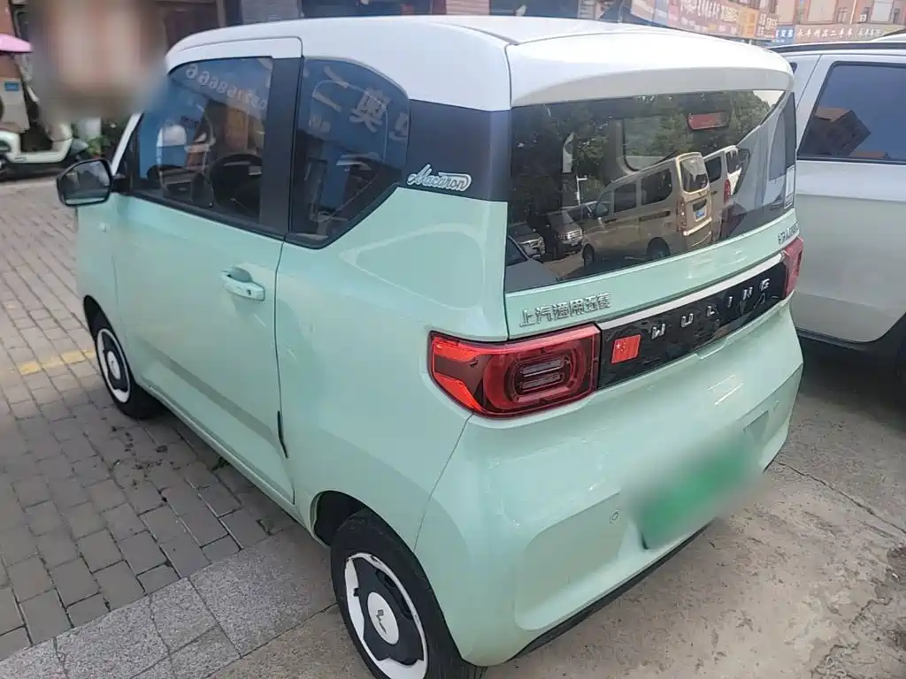 Wuling MINIEV — миниатюра 5