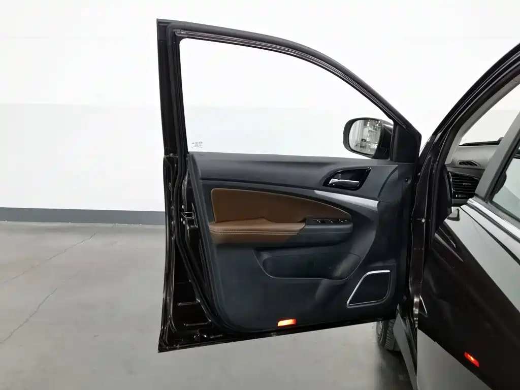 BYD S7 — миниатюра 8