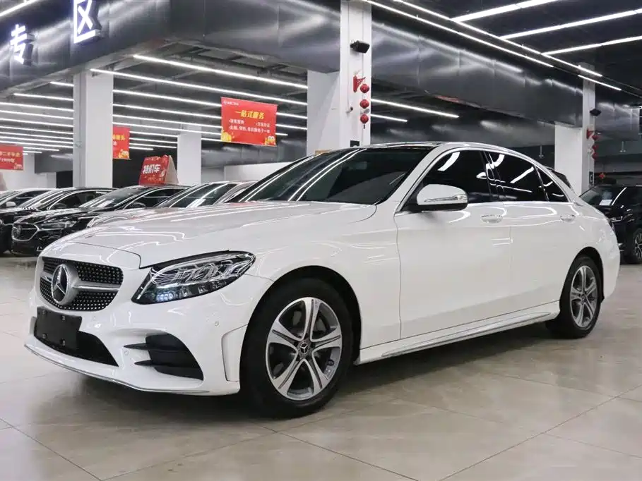Mercedes-Benz C-Class 2020