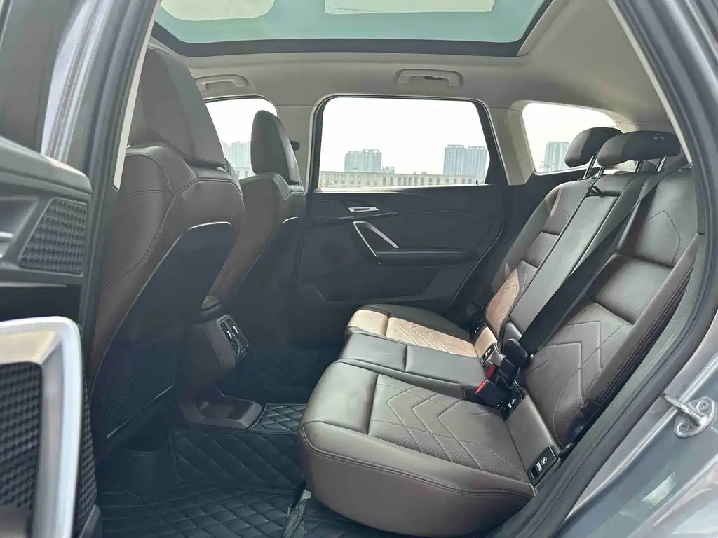 BMW X1 — миниатюра 10