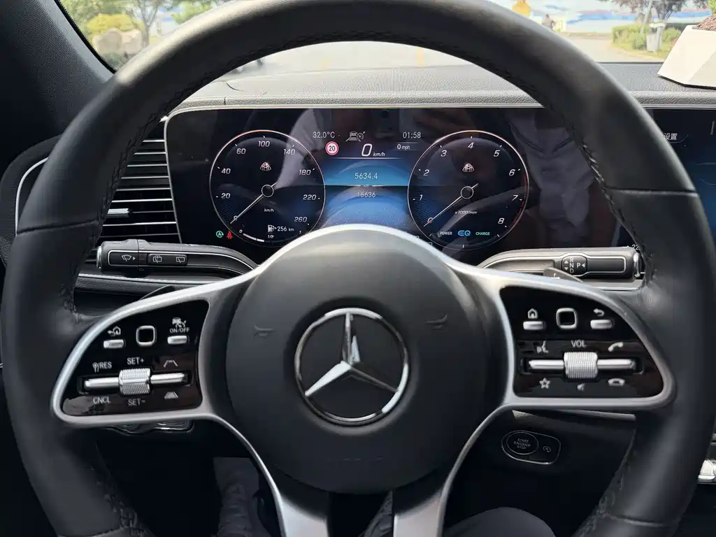 Mercedes-Benz GLS 2022 GLS 450 4MATIC Fashion