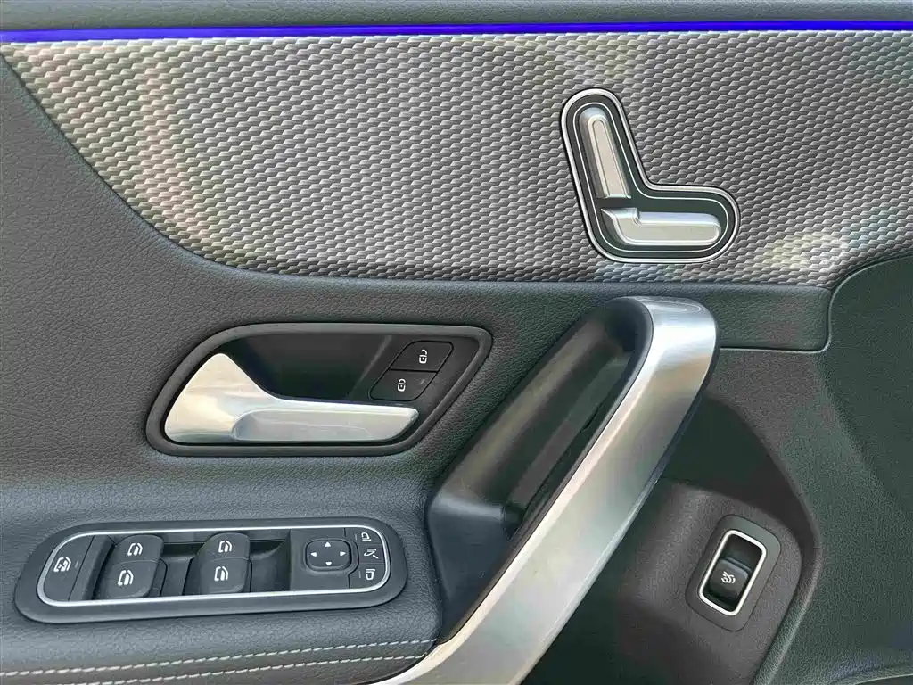 Mercedes-Benz A-Class — миниатюра 29