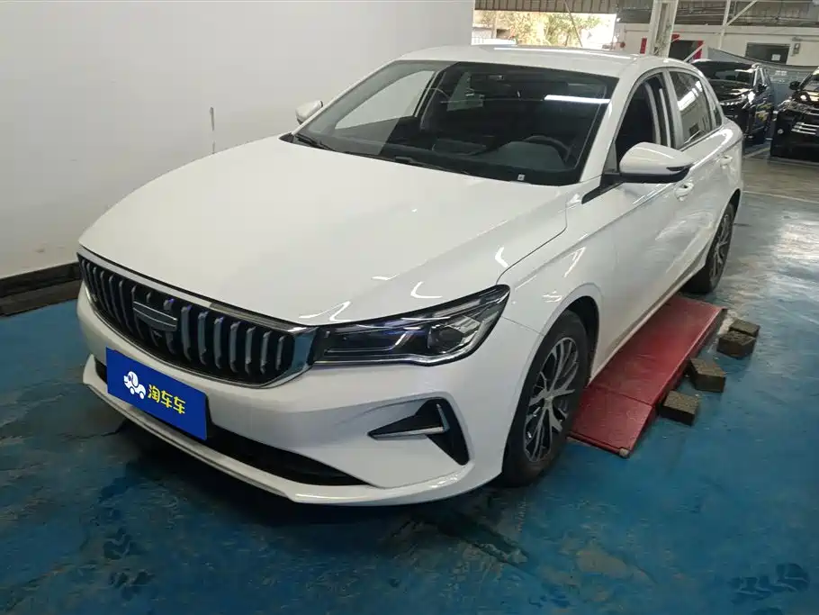 Купить Geely Emgrand
